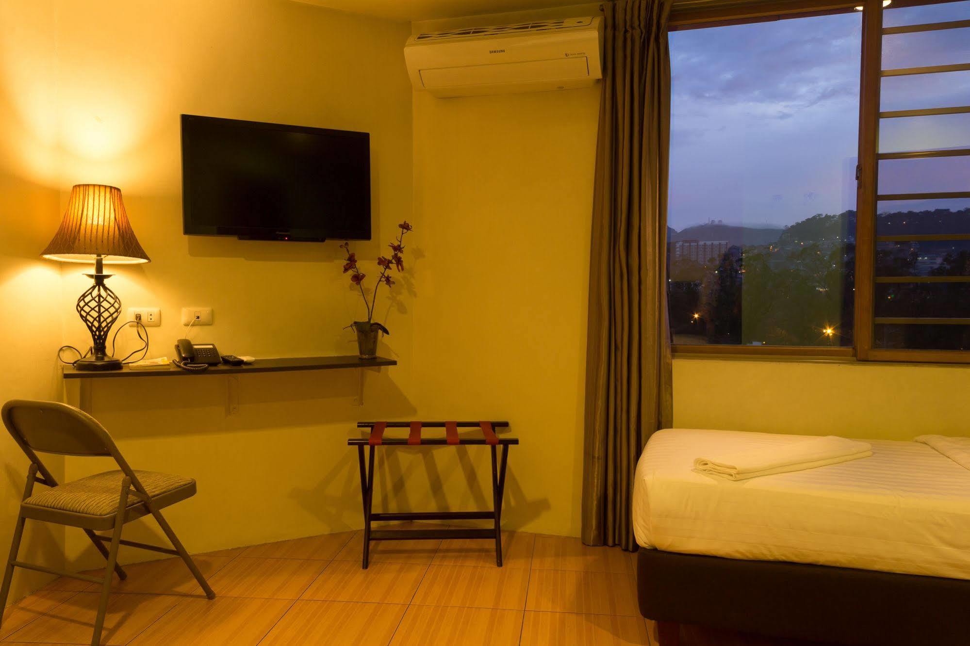 City Center Hotel Baguio City Exterior photo